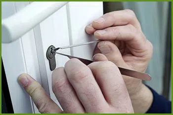 Neighborhood Locksmith Services Stone Mountain, GA 678-255-4922 - 3-cheap-locksmith-near-me